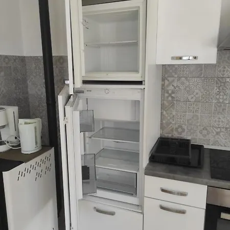In Zaton Zadar With Balcony, Air Conditioning, W-lan, Washing Machine 4830-1