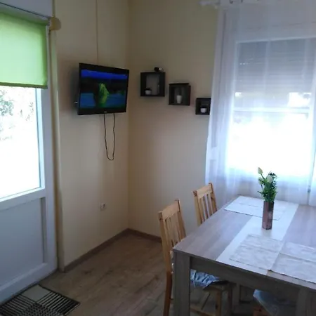 In Zaton Zadar With Balcony, Air Conditioning, W-lan, Washing Machine 4830-1